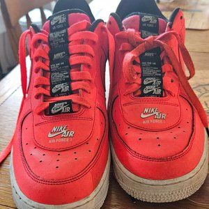Nike '07 AF1 "crimson lazer"